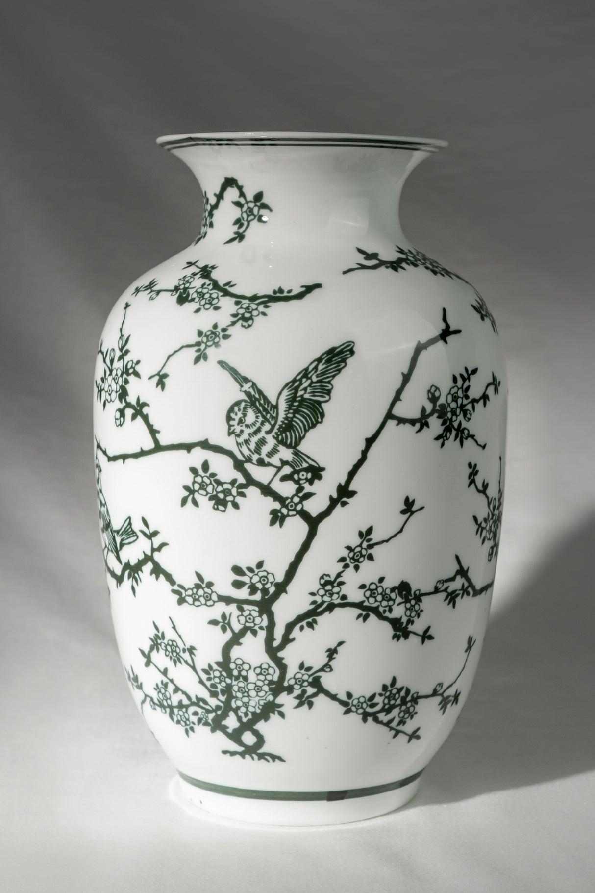 Harmony Bird Ceramic Vase – 23 cm