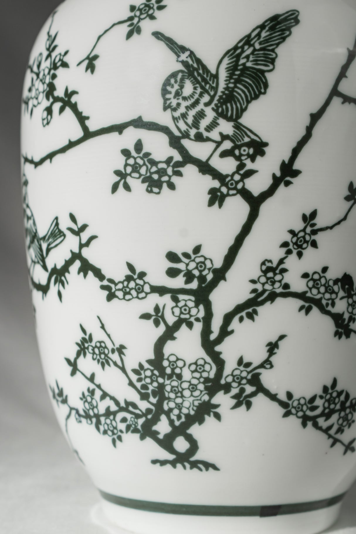 Harmony Bird Ceramic Vase – 23 cm