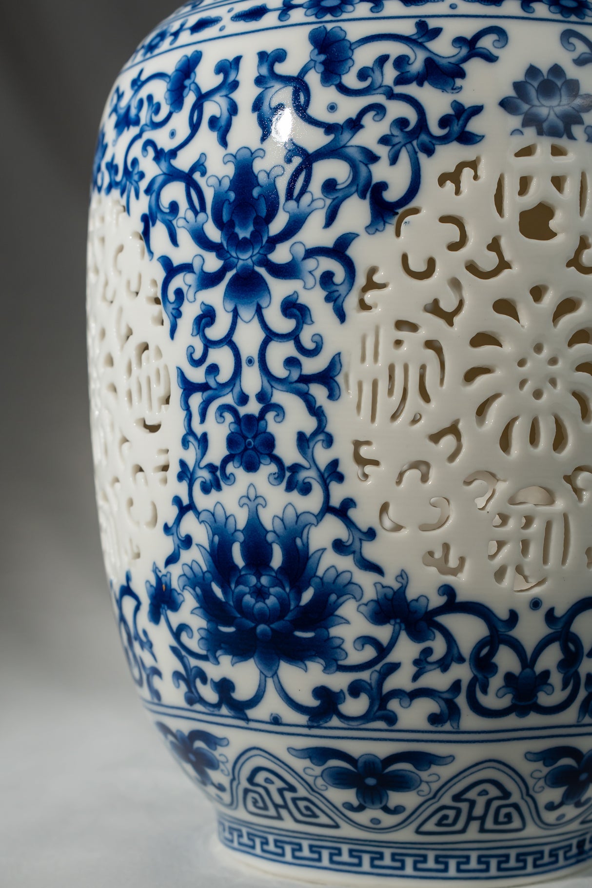 Ornate Porcelain Cutwork Vase – 25 cm
