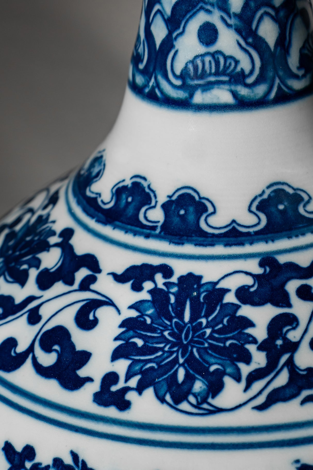 Imperial Bloom Ceramic Vase – 32 cm