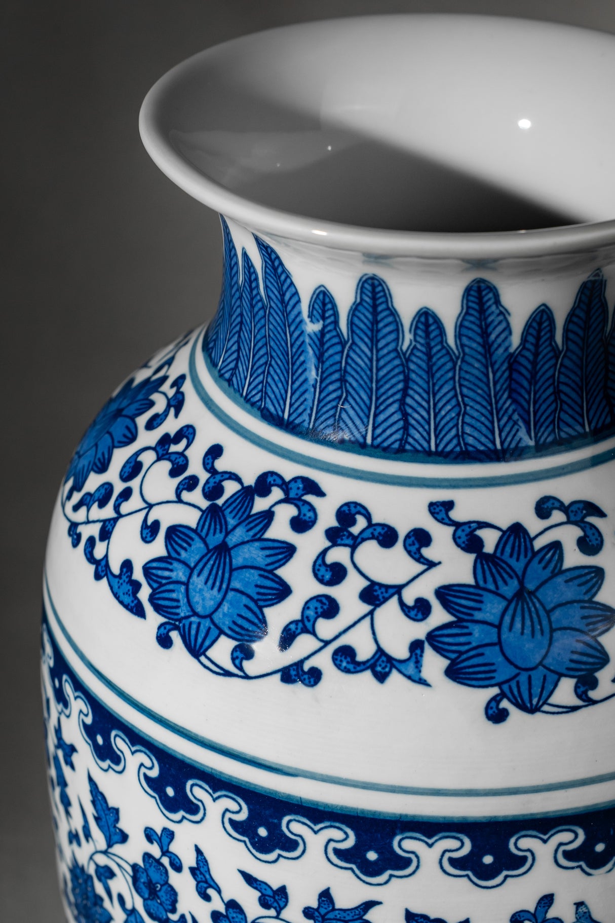 Royal Indigo Floral Vase – 28 cm