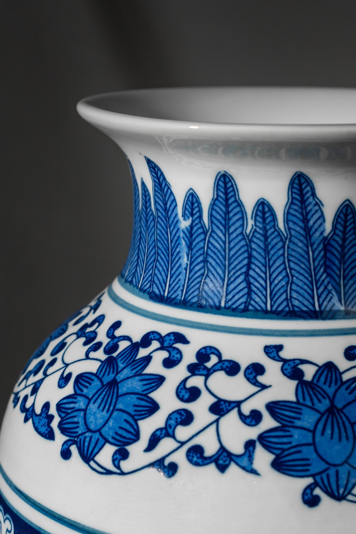 Royal Indigo Floral Vase – 28 cm